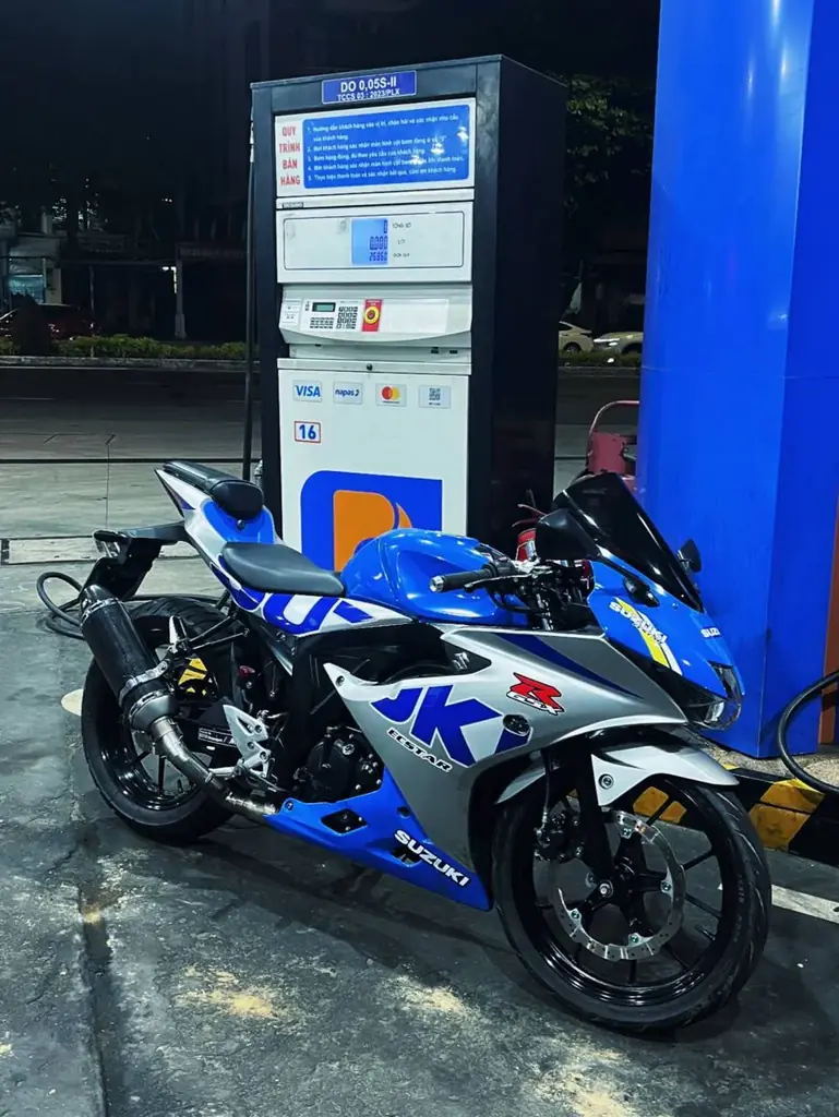 Продам suzuki gsx 150r 2022 год, 22к пробег