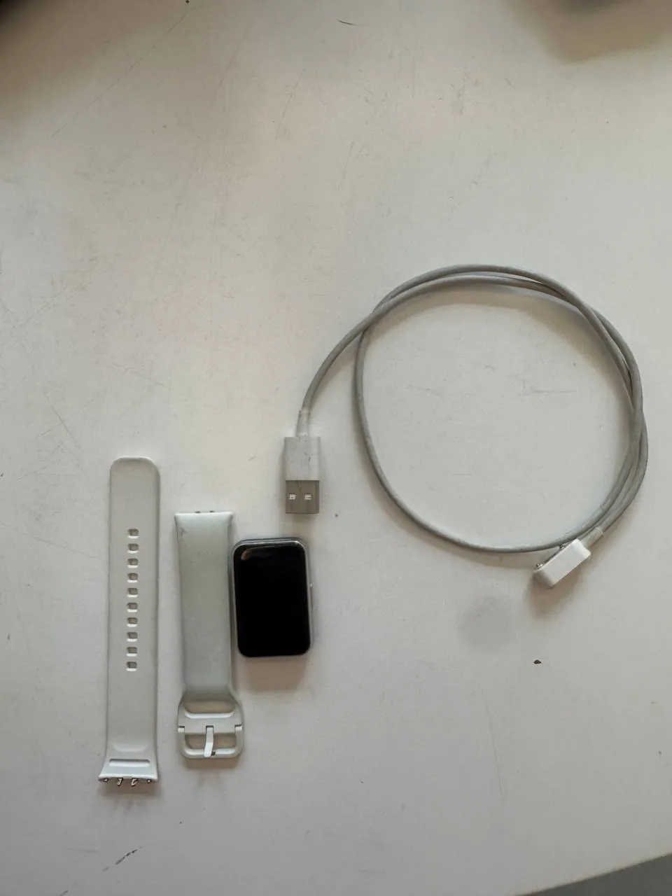 Samsung Galaxy Fit3 — 300.000₫
