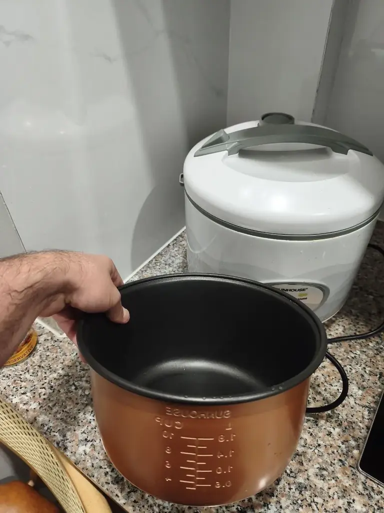 Продаю в связи с переездом: