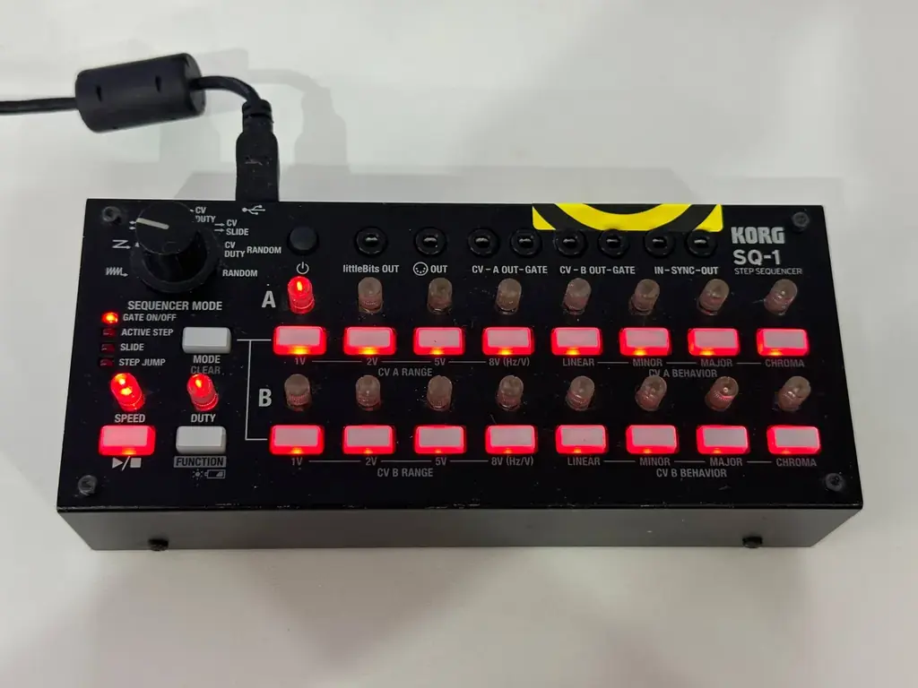 Продам Korg SQ-1  компактный пошаговый секвенсор, полностью рабочий, в хорошем состоянии. Отлично п…