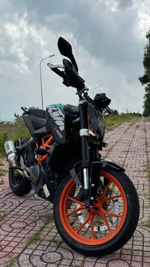 🏍️ KTM Duke 250 — 37 000 000 VND