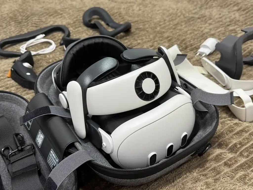 Meta Quest 3 512GB + полный комплект BOBOVR