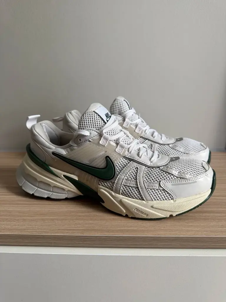 Nike V2K Run – размер US 11