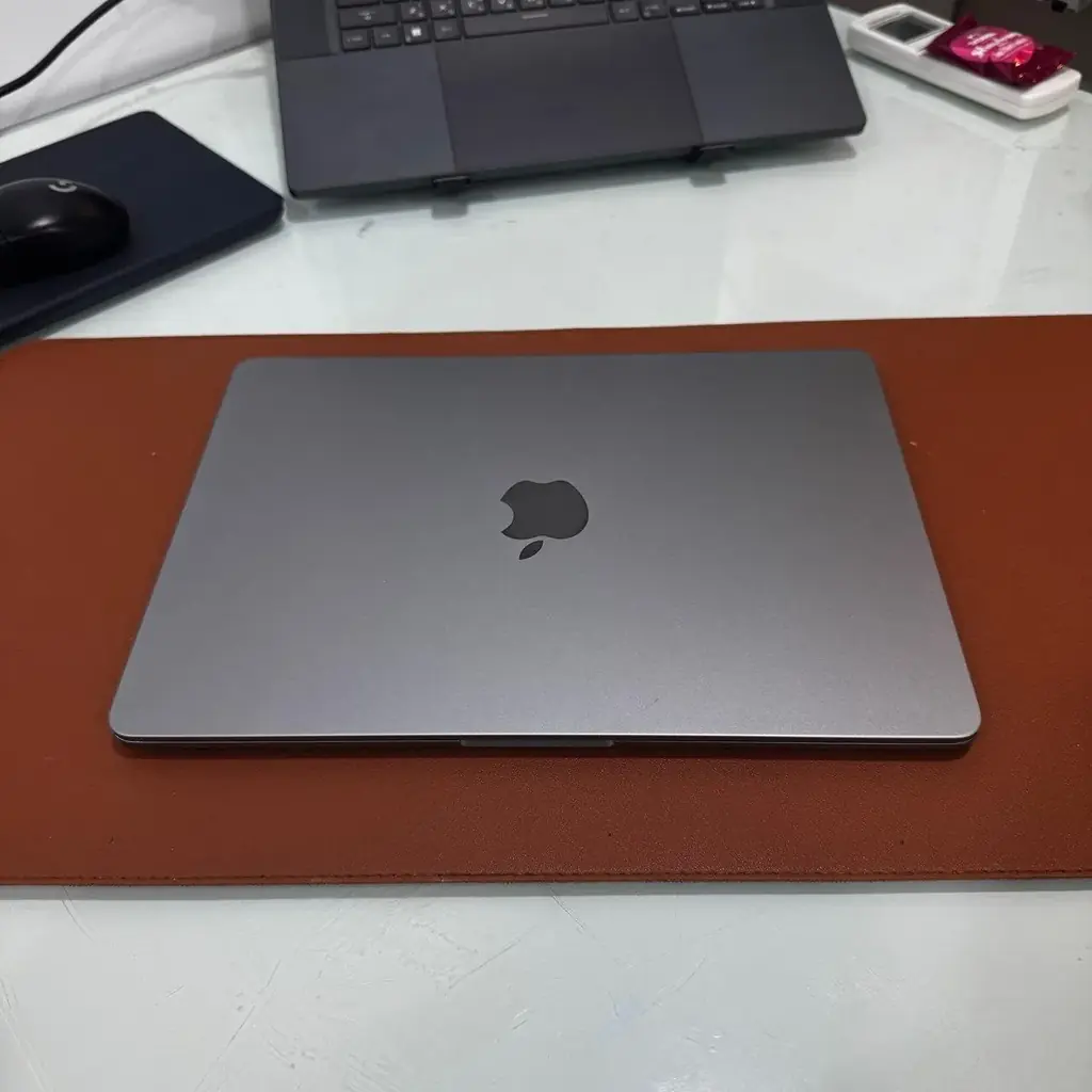 MacBook Air M2 8/256