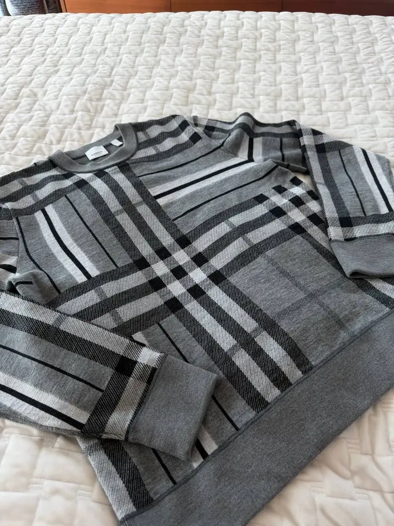 Burberry (оригинал)М размер унисекс