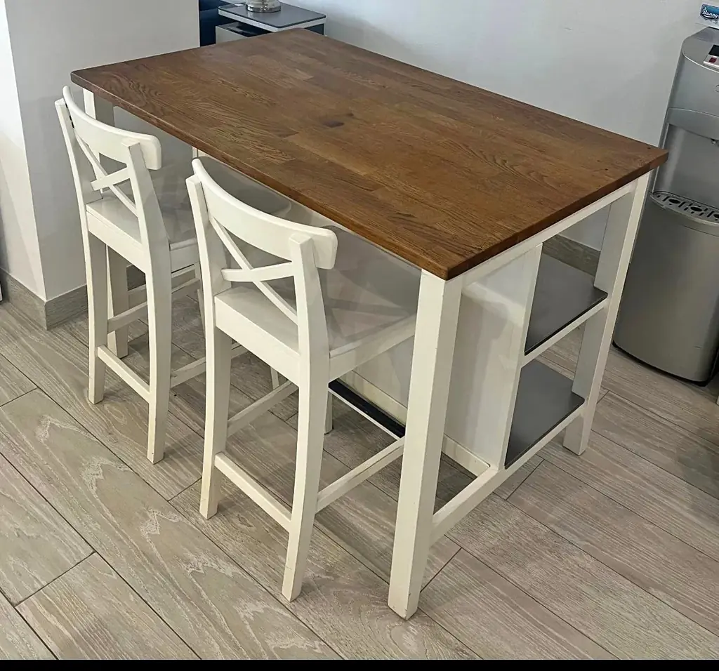 490 aed