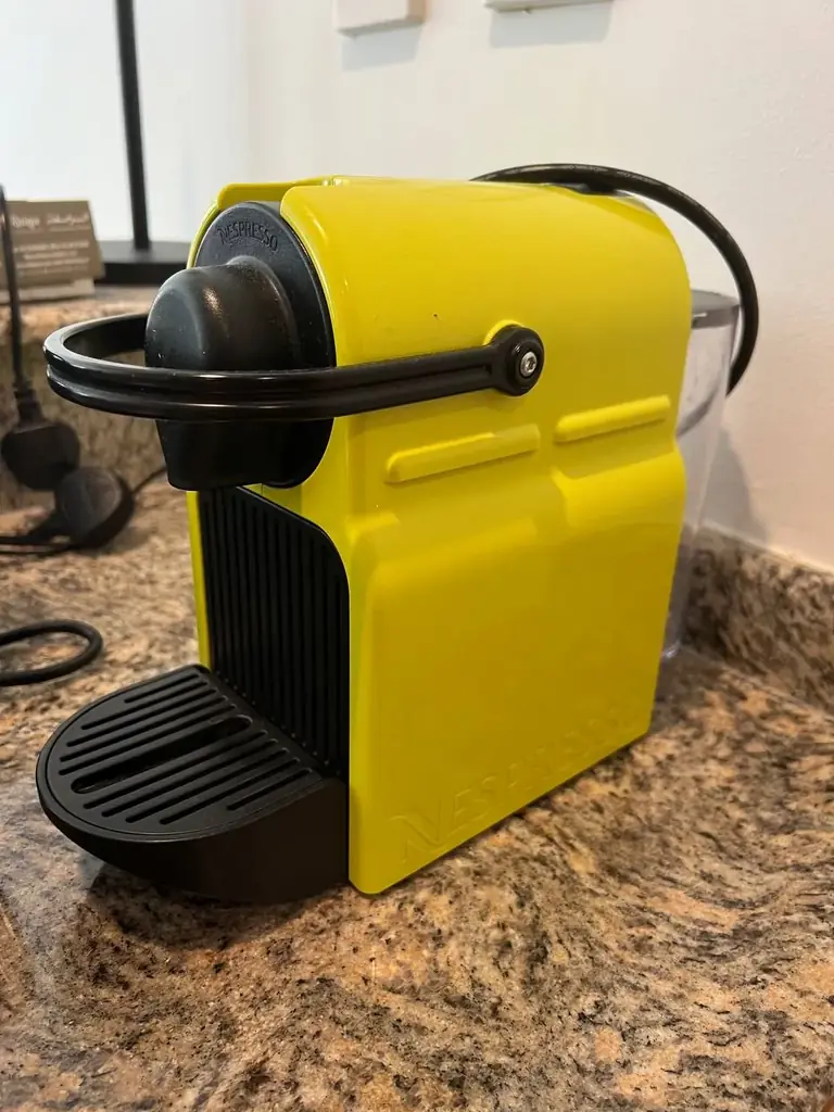 Кофеварка Nespresso