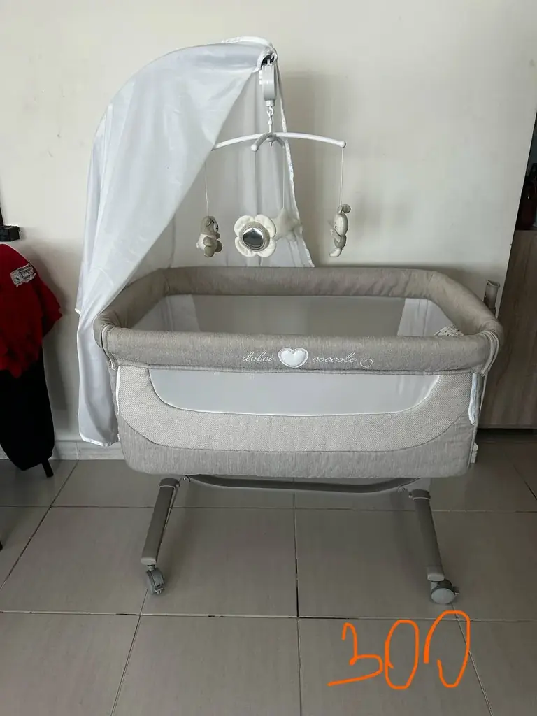 Кроватка Cam Cullami 300 дирхам Бизнес Бэй