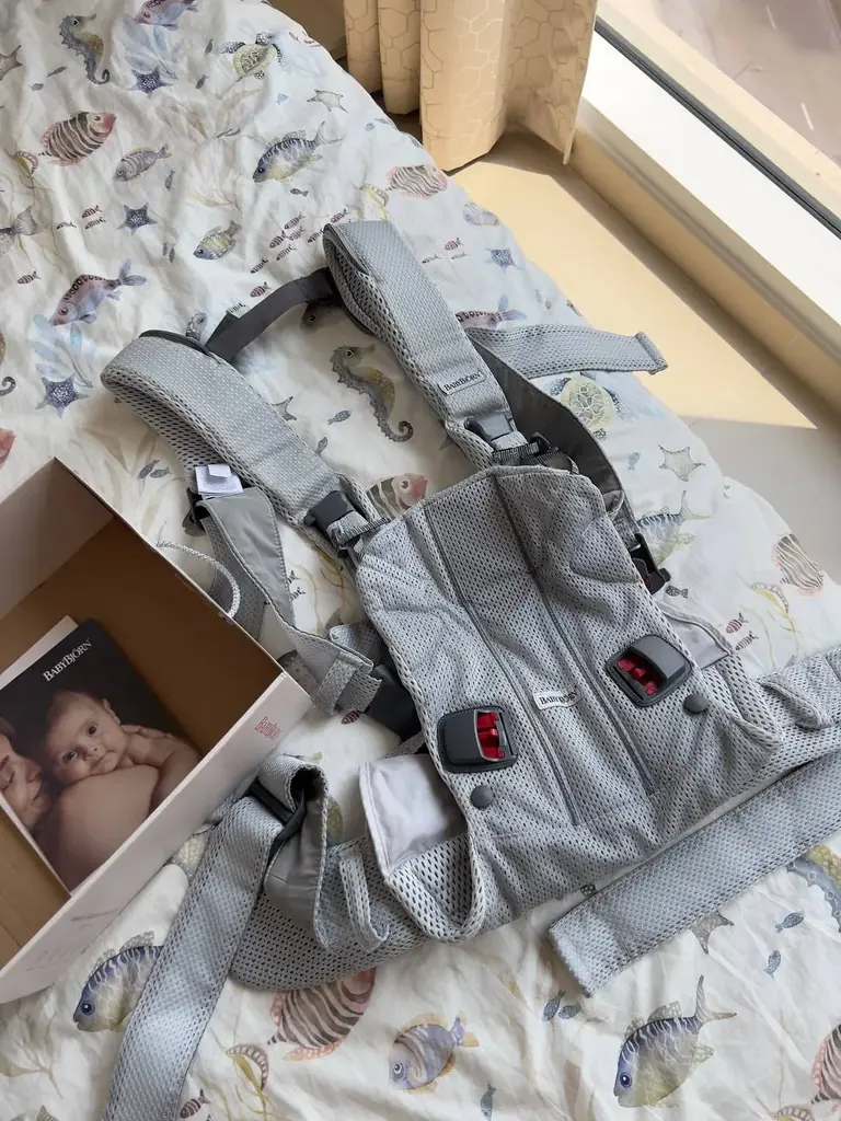 BabyBjörn Baby Carrier one Air
