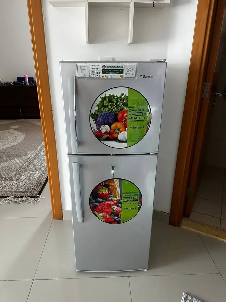 Продам Холодильник Bompani BR180SDN — 300 AED