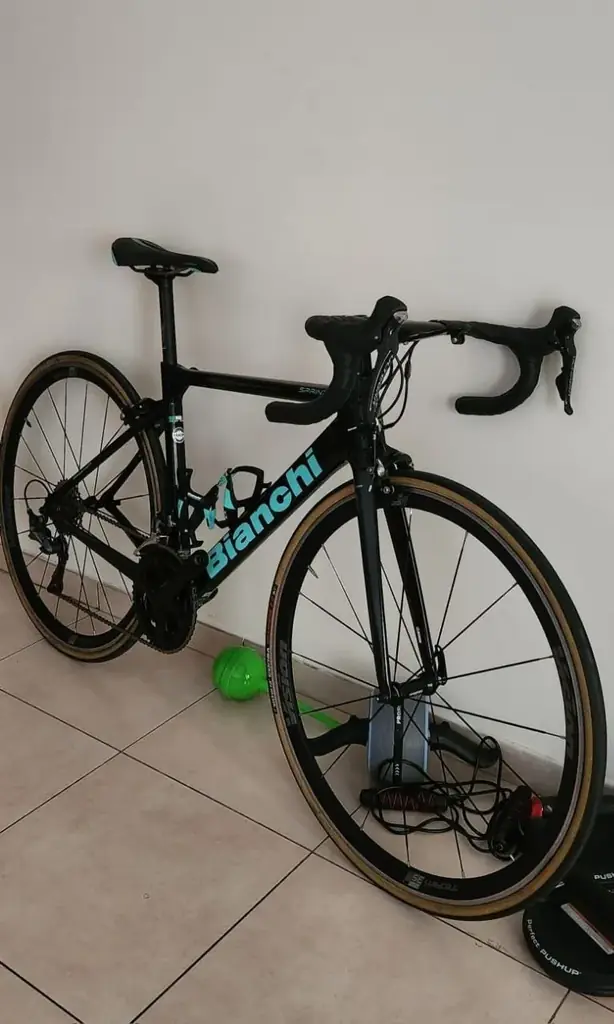 ✋, продам своего красавца, велосипед Bianchi Sprint (full carbon), полностью карбон (менее 8 кг.), …