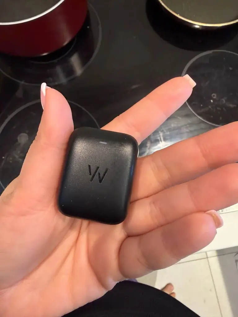 Продам беспроводную зарядку whoop, 150 aed