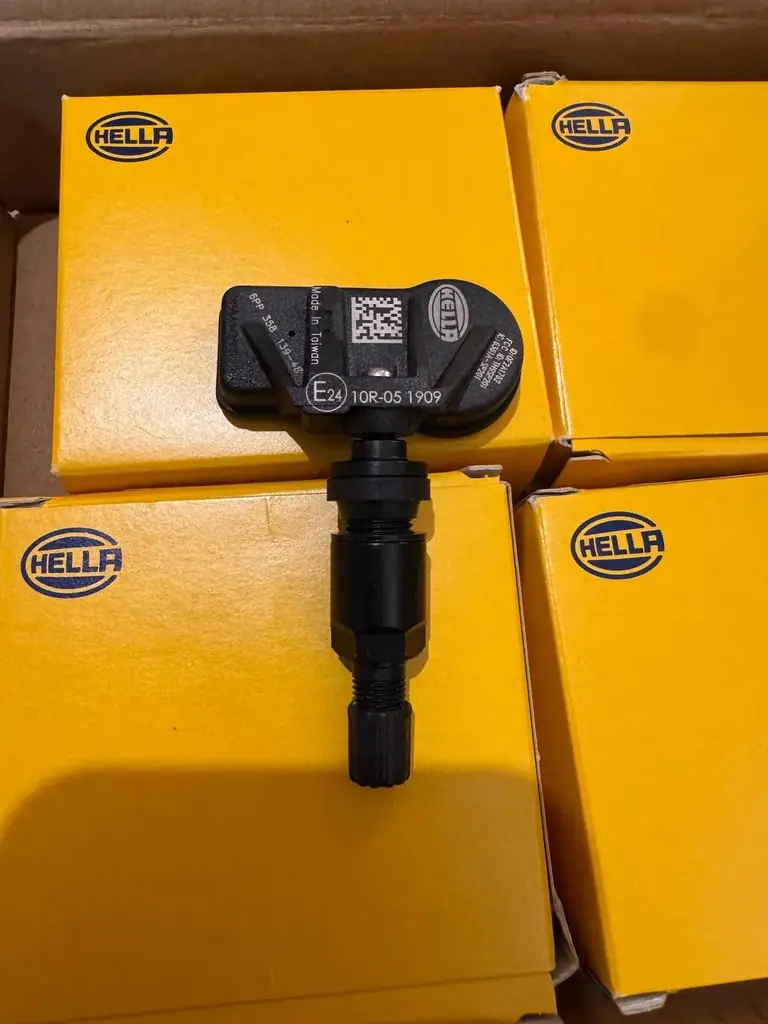 Датчик контроля давления в шинах 6PP 358 139-481; E24 10R-05 1909 HELLA для BMW, VW, Audi
