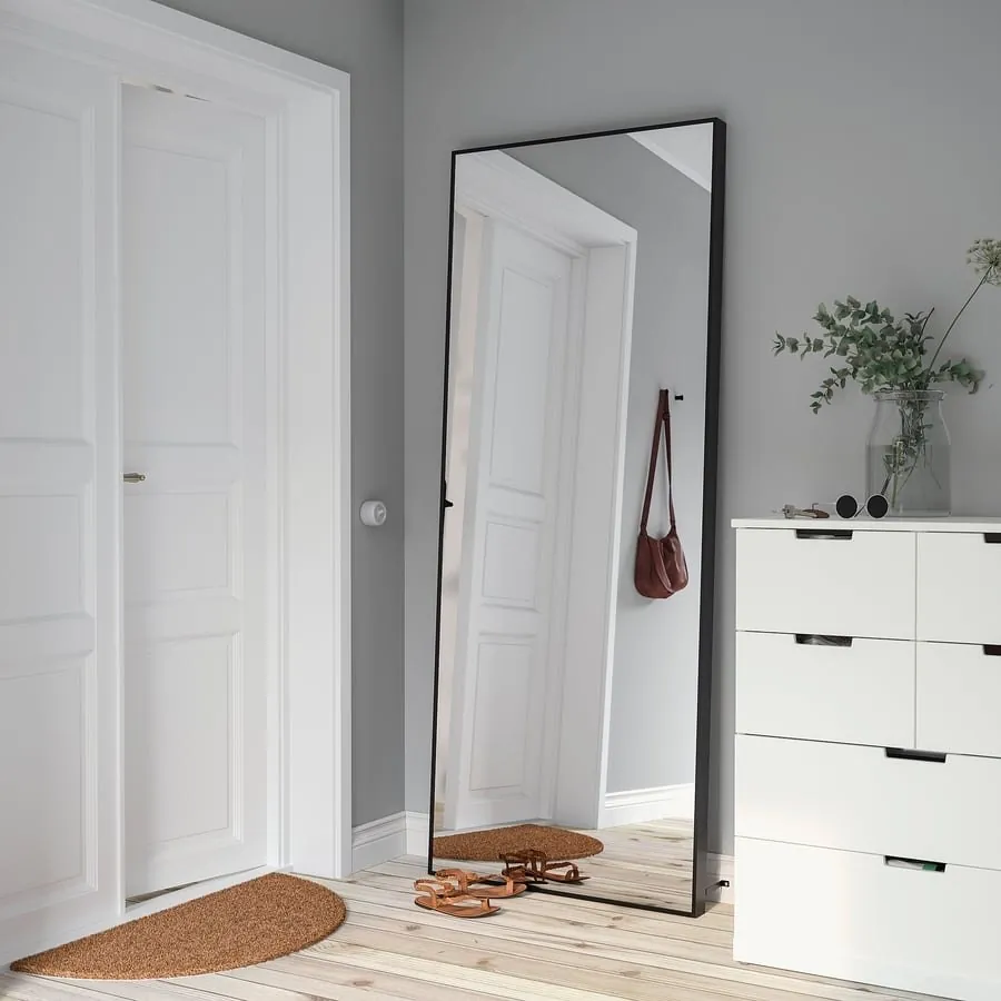 Продаю зеркало IKEA