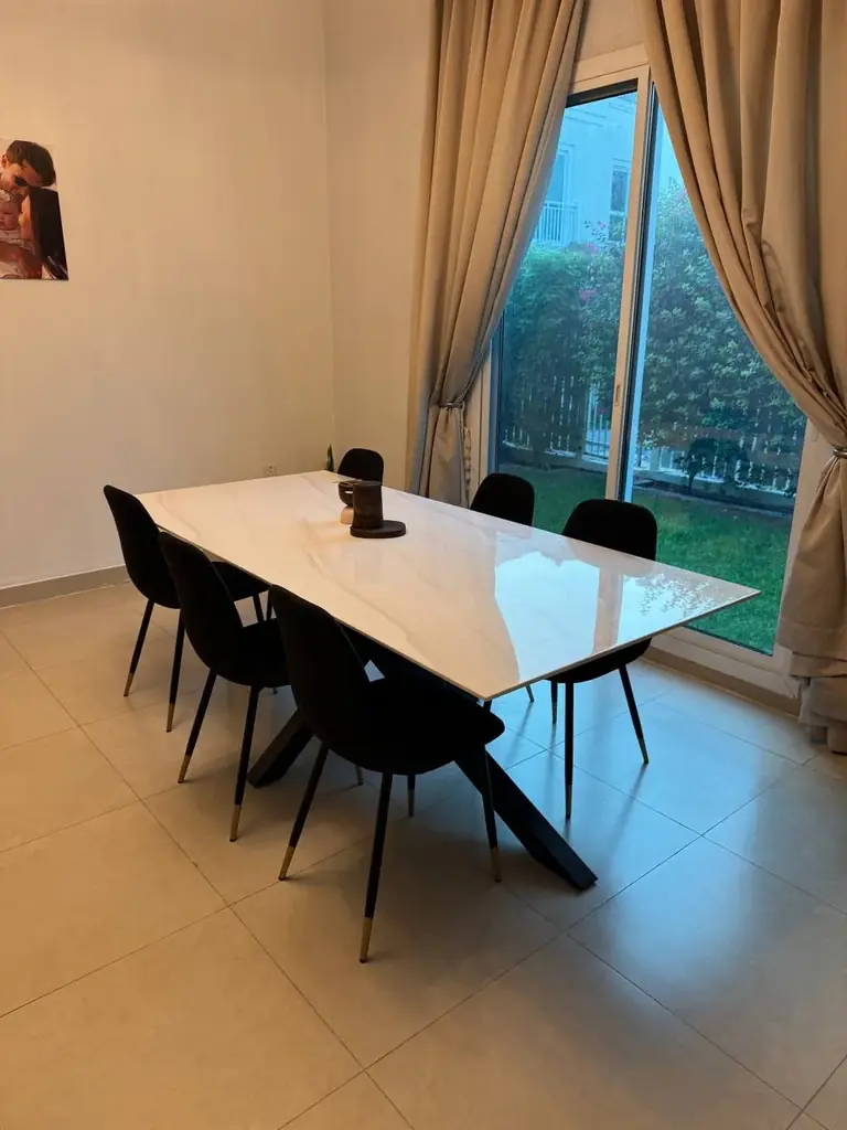 Стол мраморный + 6 стульев 2000aed