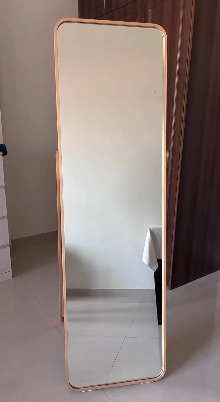 Зеркало в полный рост IKEA.