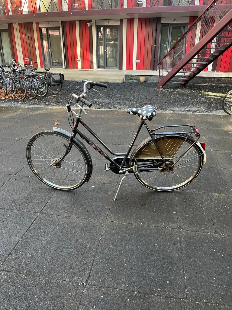Selling bike, on campus