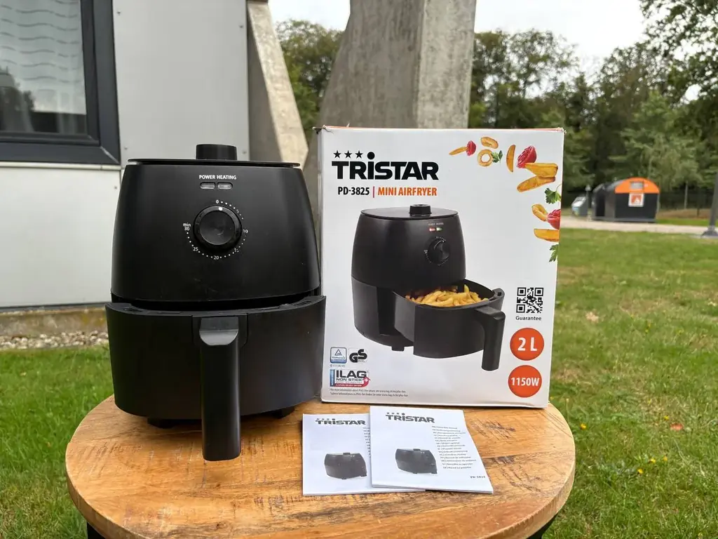 Selling a brand new, unused Tristar PD-3825 Mini Airfryer for €15. Send a message if you're interes…