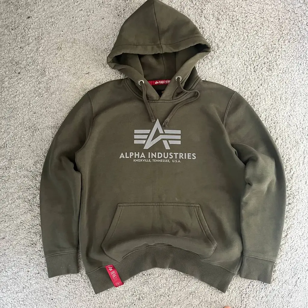 👕Alpha Industries