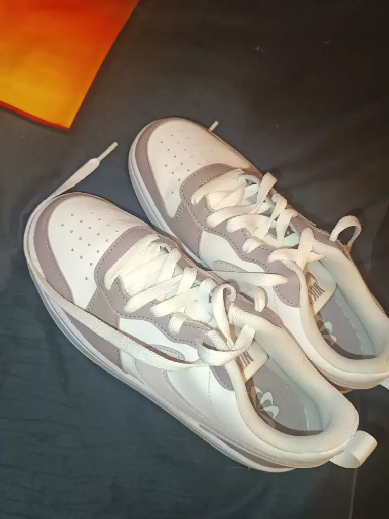 Женские Nike