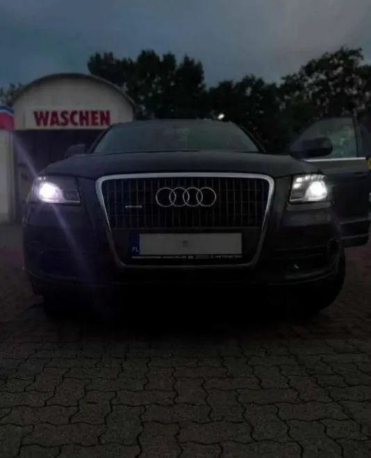 В продаже Польская Audi Q5 2011 год 2.0 дизель не битая не крашеная цена 10,999€
