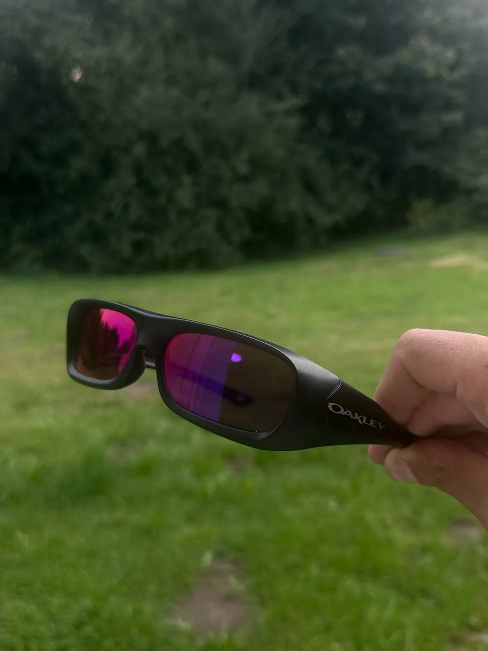 Продам очки Oakley. Только сегодня (уезжаю), личная встреча, перевод на карту. Покупал три недели н…