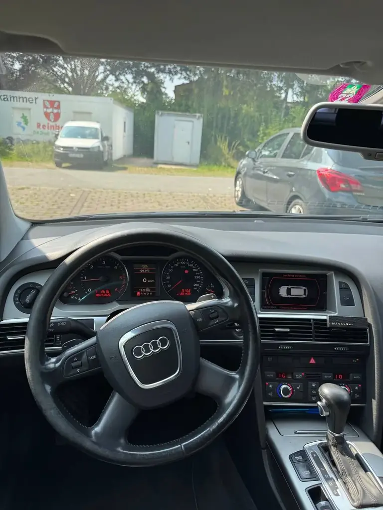 Продам Audi A6 C6 Avant 3.0 TDI quattro 2007 года