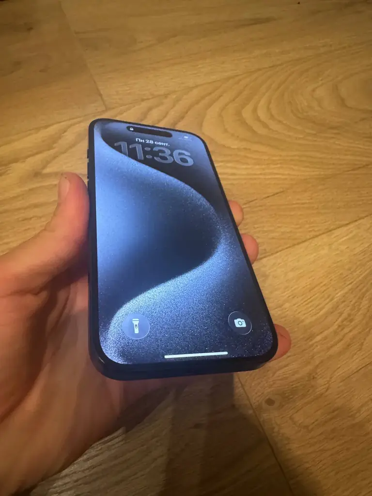 Продам iPhone 15 pro, 128GB