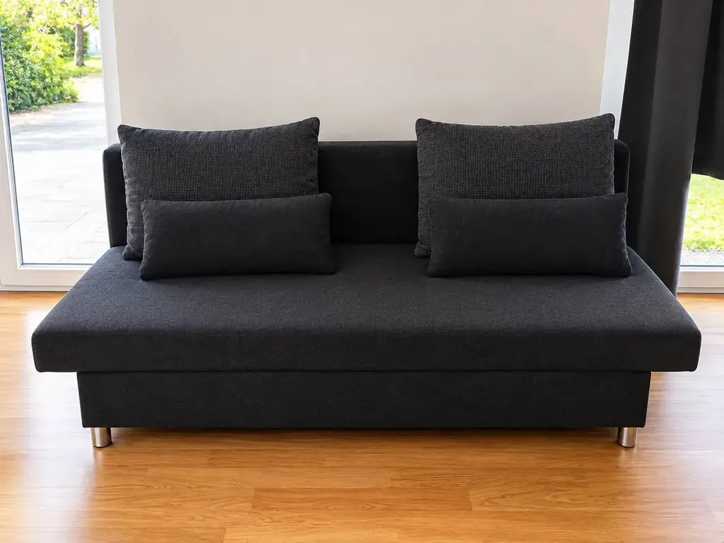 Продаю диван 170€ торг