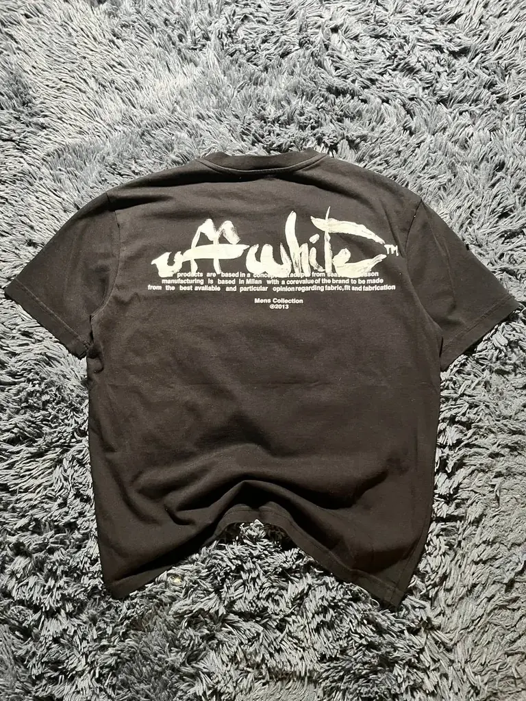 Off White Футболка