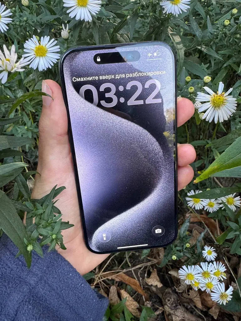 Продам iPhone 15 Pro, 256GB ( Titanium Blue ).
