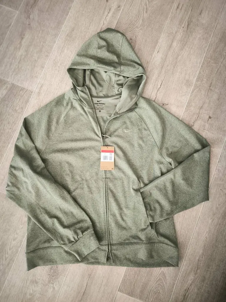 Продам ветровки Nike и толстовку NB мужские новые по хорошим ценам)