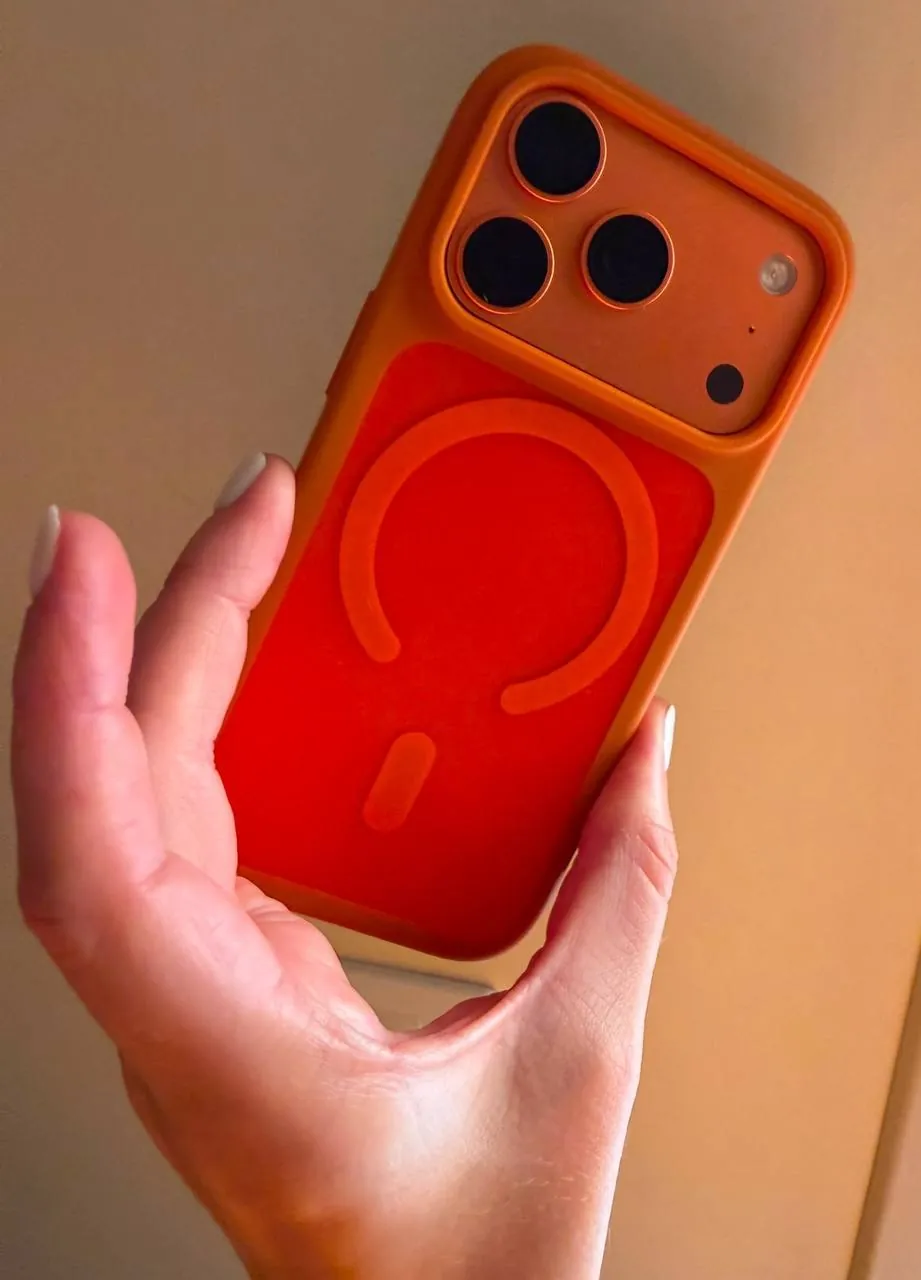 Продаю IPhone 17 pro, 512 gb. 70000 egp. Без налога.
