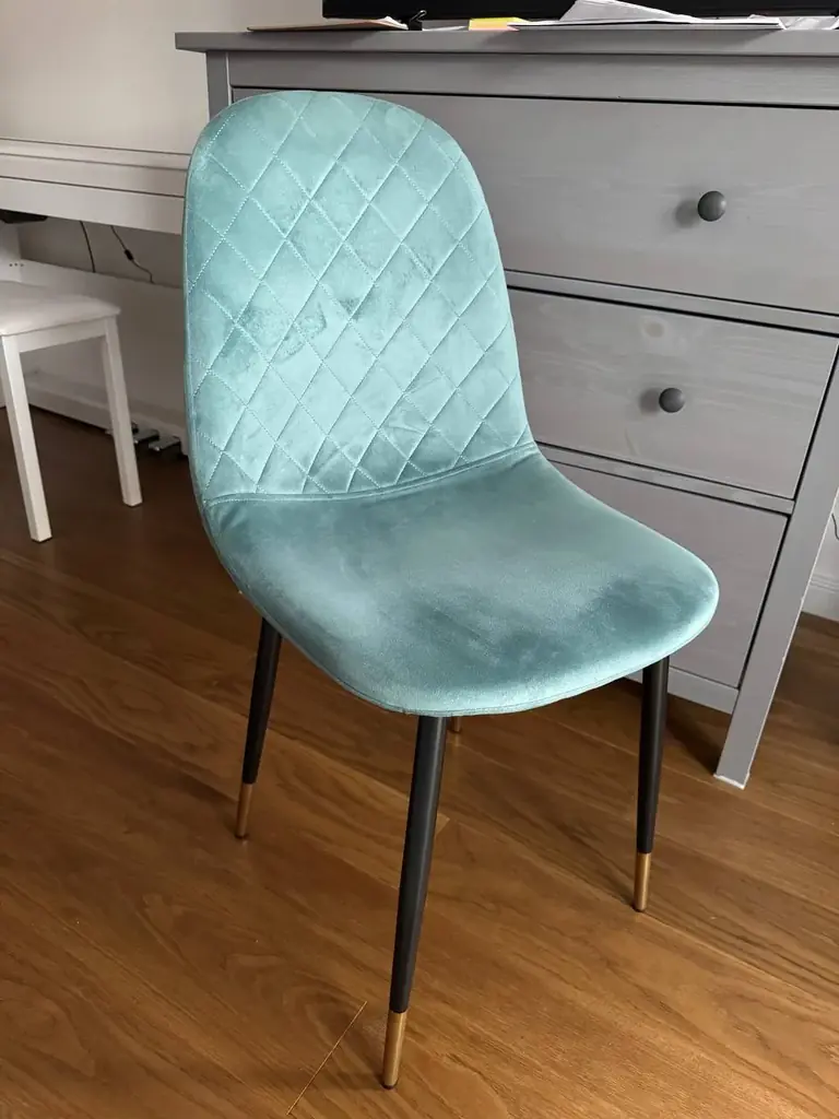 Стул мягкий в отличном состоянии - 8€