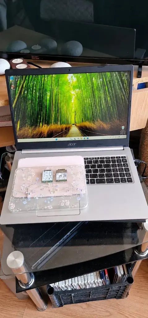 1.Acer Aspire 5 A515-44 AMD Ryzen 5 4500U/16GB/512GB SSD, батарея 🔋 держит около 4+ часов