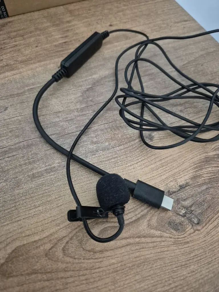 Продам микрофон петличку Saramonic LavMicro-UC USB Type-C