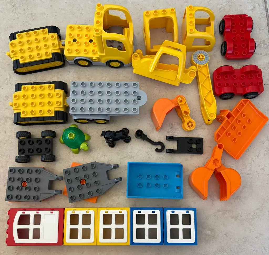 Lego duplo (Лего дупло) 2 пакета. Оригинал и аналог (идентичны визуально, отлично подходят друг к д…