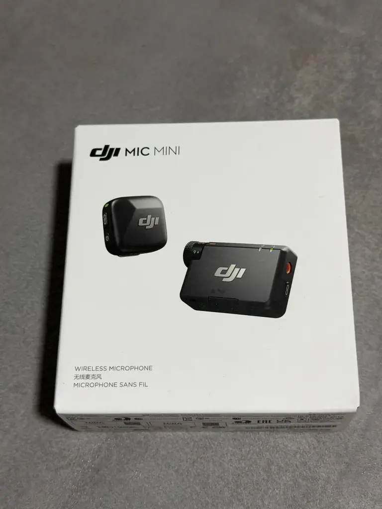 Микрофон Dji полный комплект, идеальное состояние. Куплен пол года назад