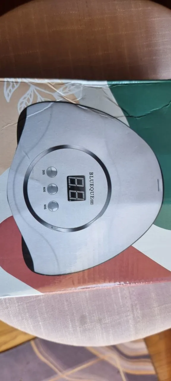 Продам лампу для гель лака. 5€