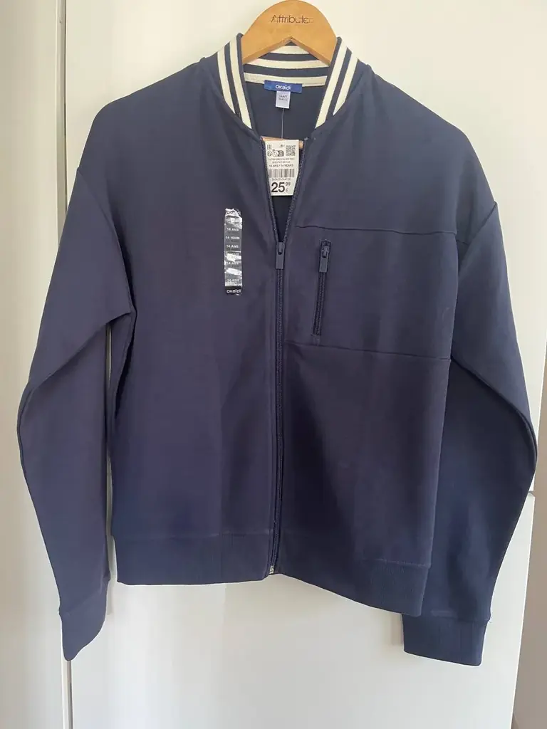 Одежда для мальчика Okaidi. Новая. Покупали за 51€. Продаю за 24€. Будва.
