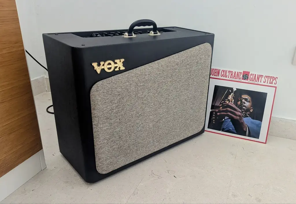 🎸 VOX AV60 — 60W Analog Valve, 1x12"