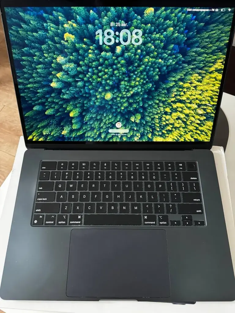 Apple Macbook Air 15 inch M3 — 790€