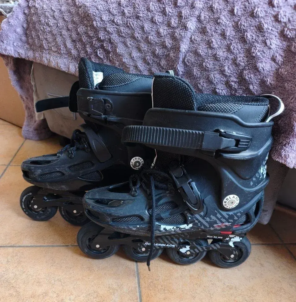 Продам Ролики Rollerblade Twister 80