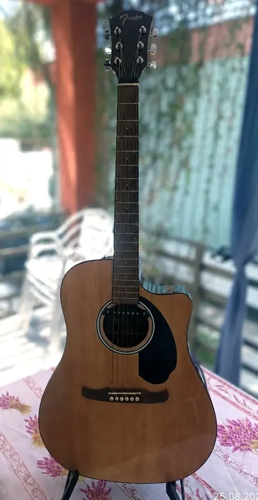 Продается акустическая гитара Fender FA-125CE NAT (с доработкой)