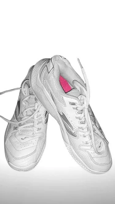 Кроссовки JOMA MASTER 1000, размер 38.