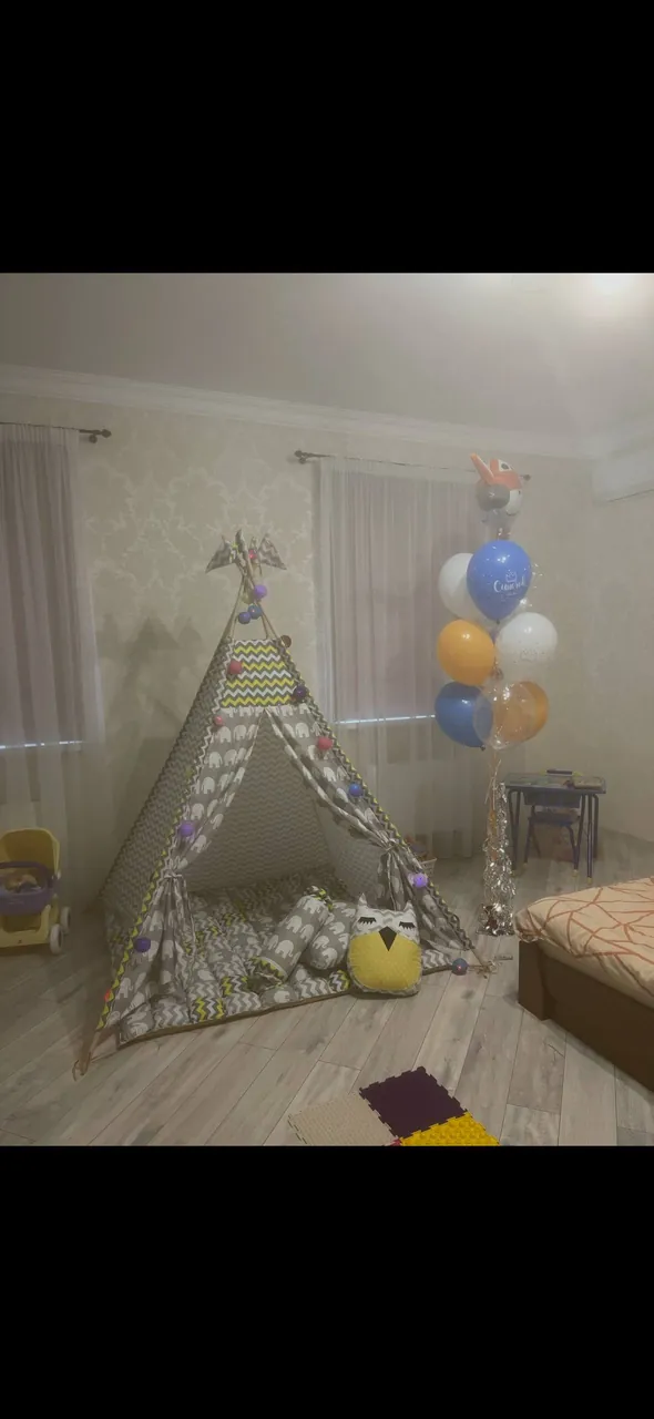 Продам большую детскую палатку стоимость 60 € бар