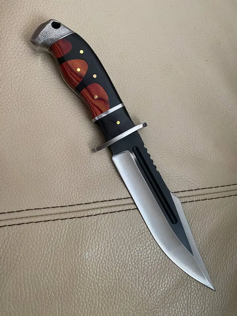 Продам новый нож стиль Bowie