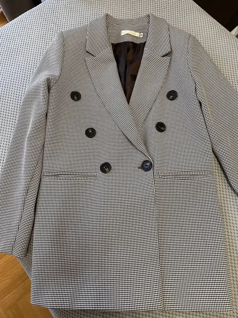 Пиджак, новый, размер S - 50€
