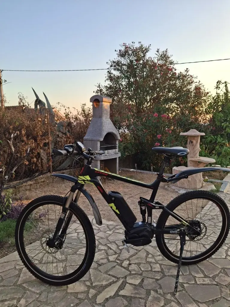 Продам KTM Macina Lycan 10 CX4 — полноценный двухподвесный электровелосипед.