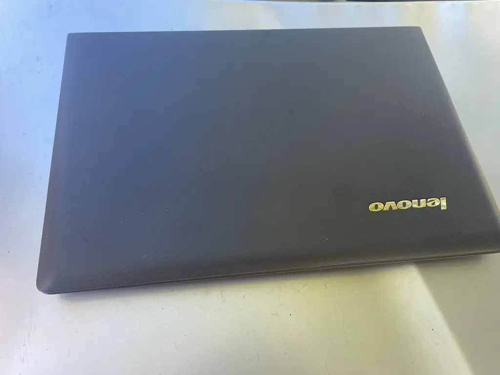 Lenovo ноутбук — 100 €